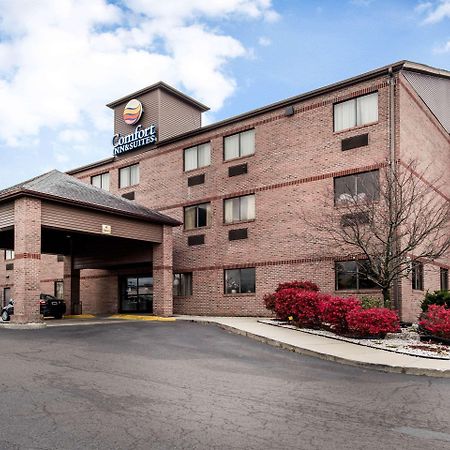 Comfort Inn & Suites Streetsboro - Kent Exteriör bild