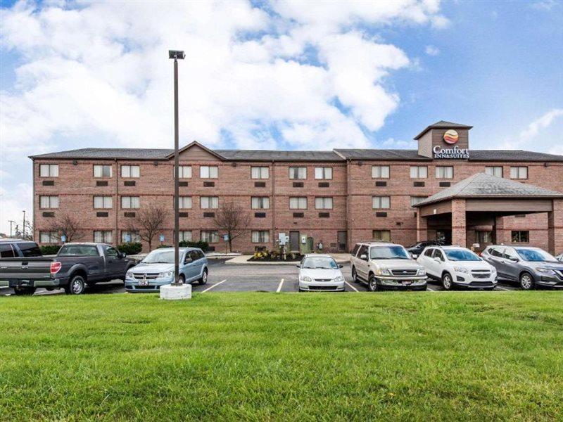 Comfort Inn & Suites Streetsboro - Kent Exteriör bild