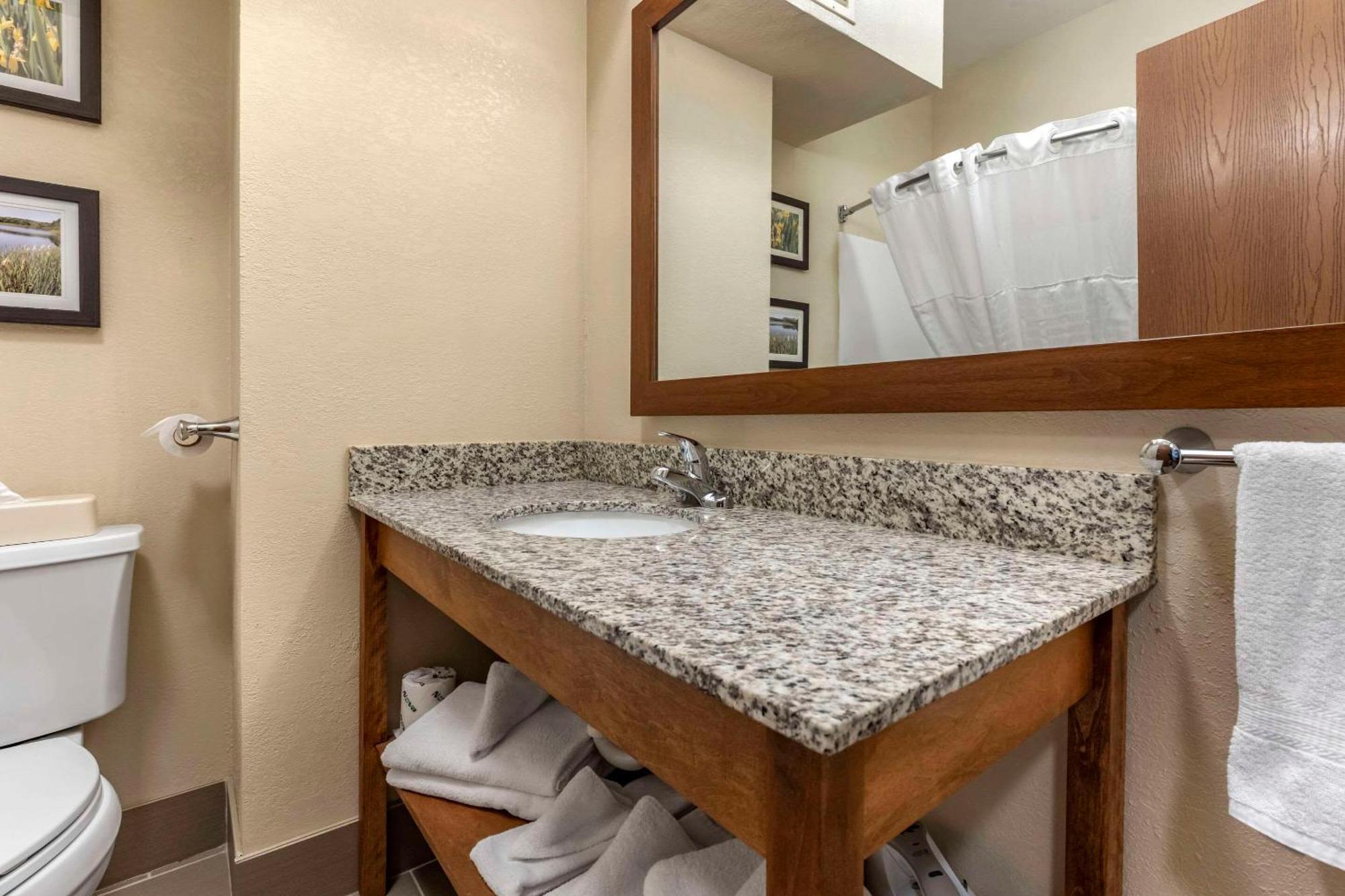 Comfort Inn & Suites Streetsboro - Kent Exteriör bild