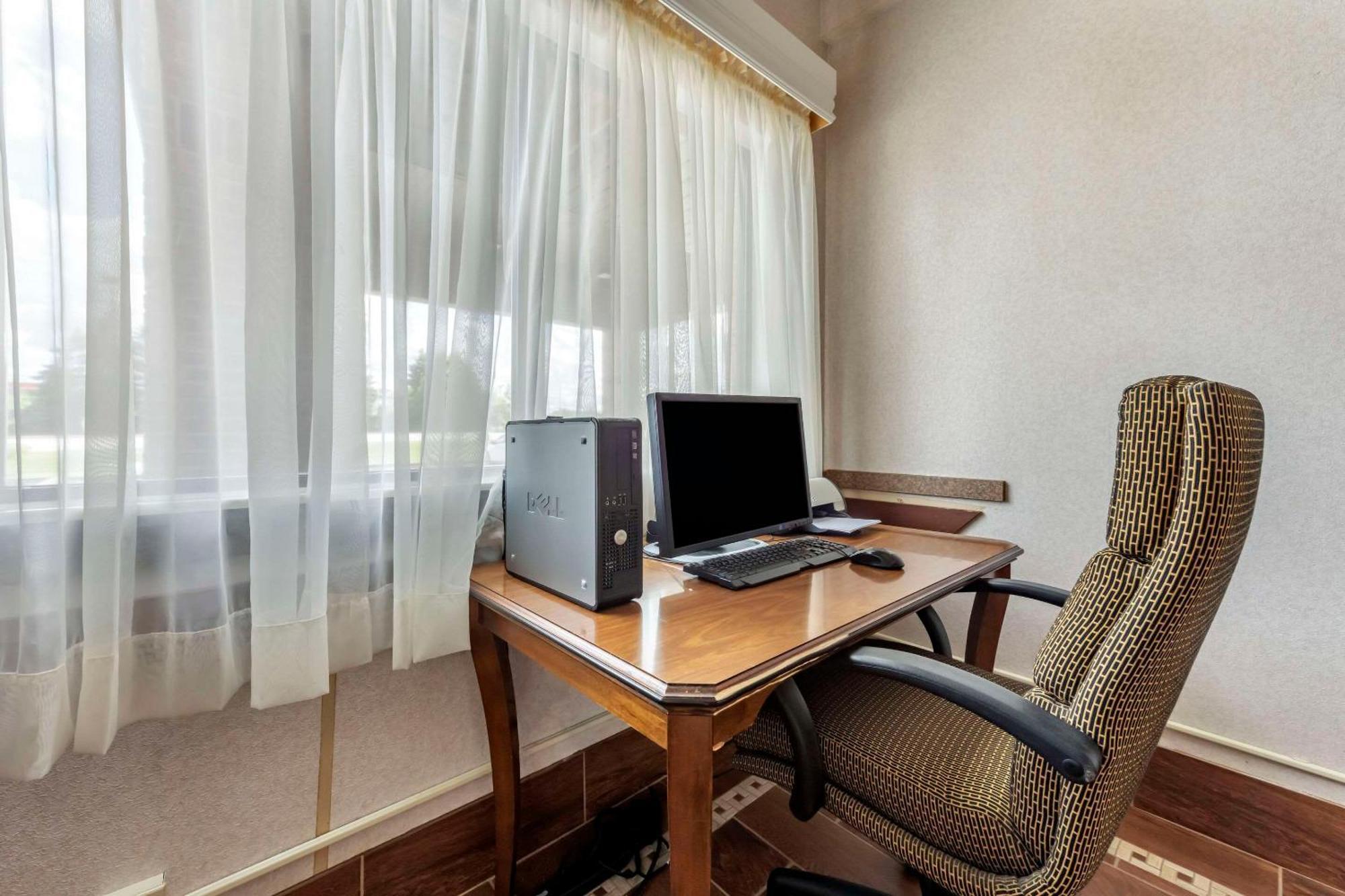 Comfort Inn & Suites Streetsboro - Kent Exteriör bild