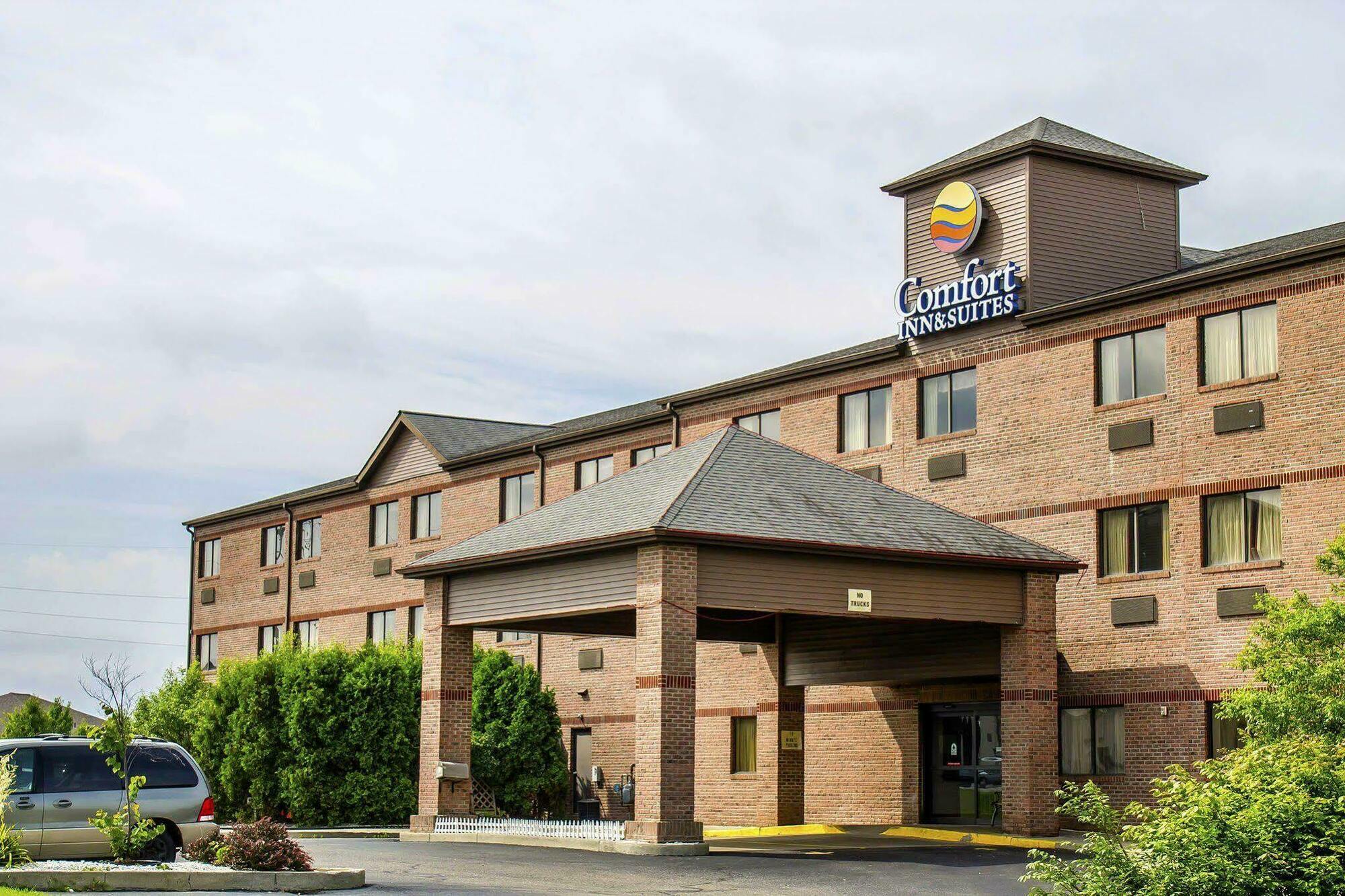 Comfort Inn & Suites Streetsboro - Kent Exteriör bild